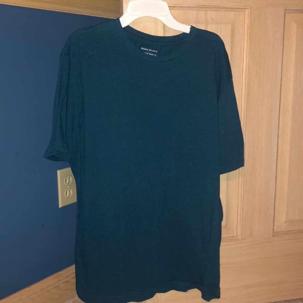 Banana Republic premium wash tee